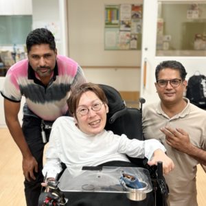 ガチャン、ドン、キュルル